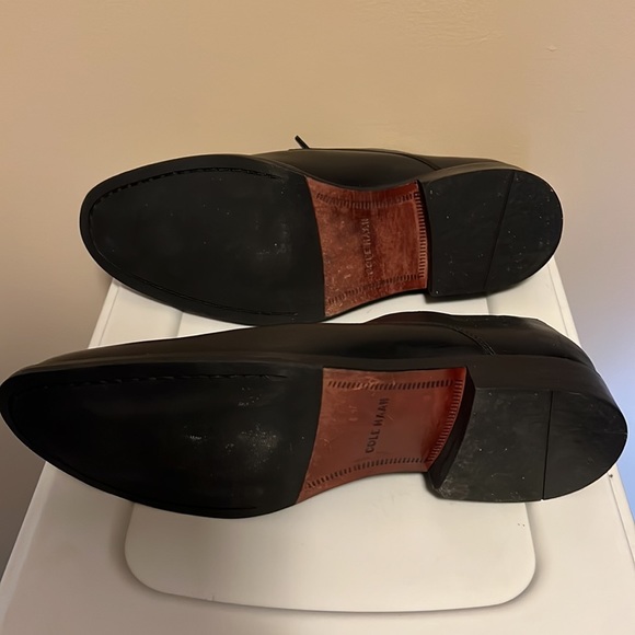 Cole Haan mens dress shoes very well kept! - Picture 2 of 5